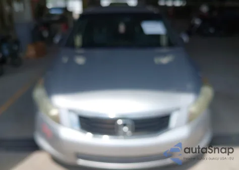 2009 Honda Accord 2.4 Ex-L from USA, damaged, VIN 1HGCP26829A045161